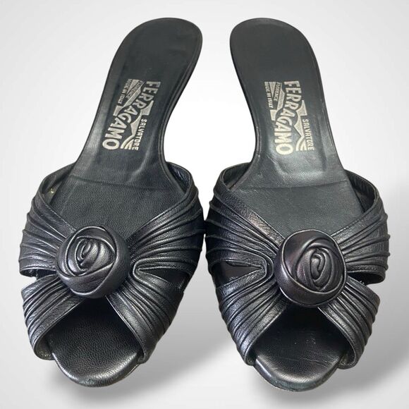 Salvatore Ferragamo Women Black Mule Sandals Sz 7.5 Peep Toe Kitten Heel Leather - Picture 1 of 10